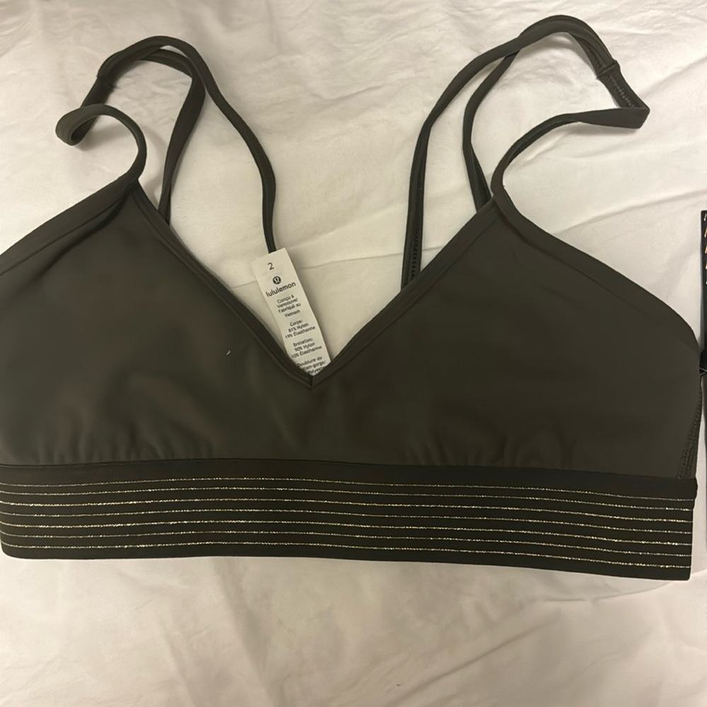 Lululemon bra